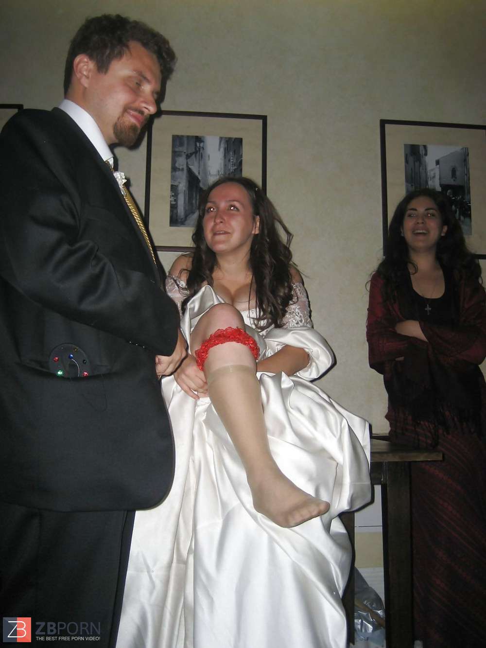 Hairy woman Melanie Kate takes off wedding dress.