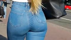 Swallowtail recommendet awesome ass tight jeans makes
