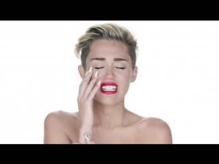 Fumble reccomend miley cyrus wrecking ball caked