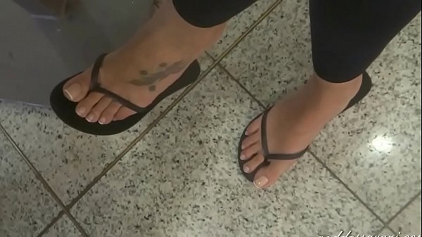 Pebble reccomend worn dirty havaianas flip flops