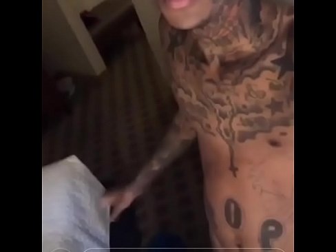 Chuckles reccomend boonk gang sextape eating pussy