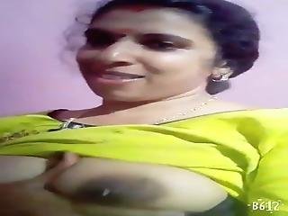 Dollface reccomend tamil mature vasanthi aunty dress